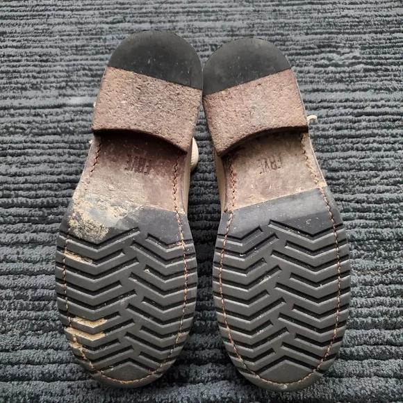 FRYE Size 6 Cream/Natural Veronica Full Grain Leather Moto Ankle Bootie - Picture 5 of 8